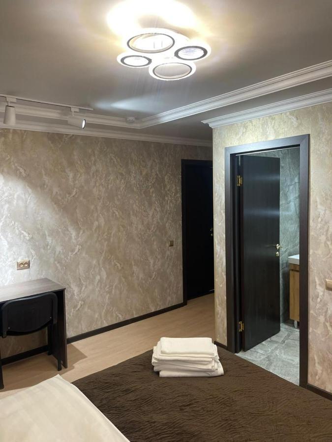 Hotel Lion Almaty Exterior foto