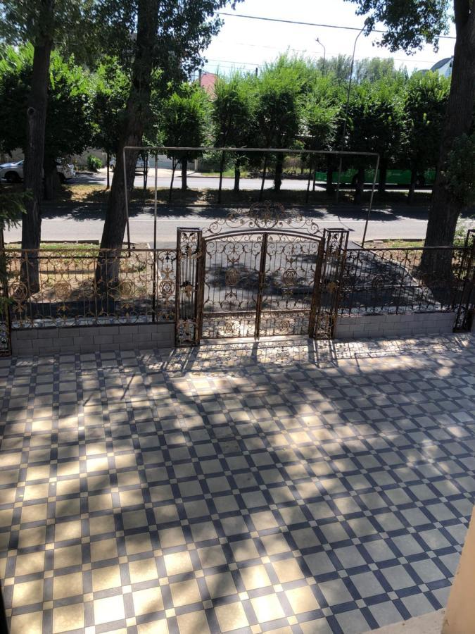 Hotel Lion Almaty Exterior foto